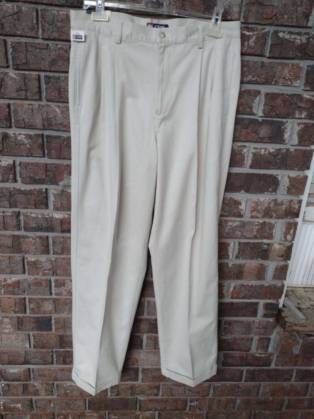 Chaps Mens 35X34 Double Pleated Casual Dress Pants Khaki Cuffed Logo Career NWT